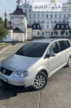 Мінівен Volkswagen Touran 2003 в Почаєві