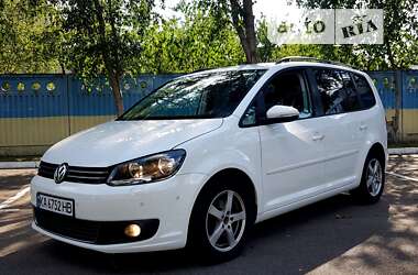 Мінівен Volkswagen Touran 2012 в Києві