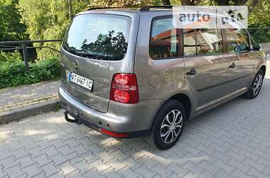 Мінівен Volkswagen Touran 2007 в Косові