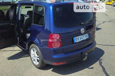 Минивэн Volkswagen Touran 2009 в Киеве