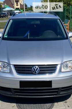 Минивэн Volkswagen Touran 2006 в Житомире