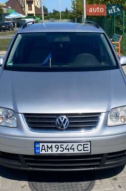 Минивэн Volkswagen Touran 2006 в 