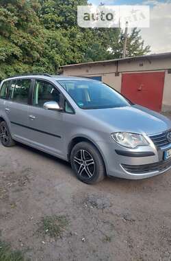 Минивэн Volkswagen Touran 2007 в Полтаве