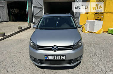 Минивэн Volkswagen Touran 2013 в Киеве