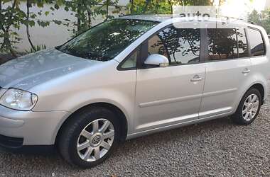 Мінівен Volkswagen Touran 2005 в Іршаві