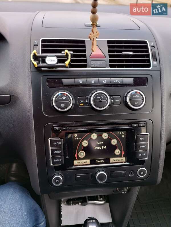 Минивэн Volkswagen Touran 2013 в Киеве