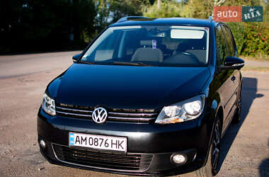 Минивэн Volkswagen Touran 2011 в Житомире