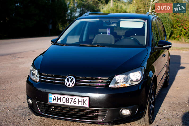 Volkswagen Touran 2011