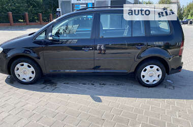 Мінівен Volkswagen Touran 2008 в Луцьку