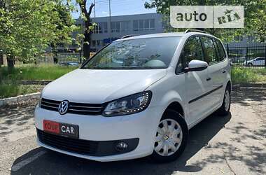 Минивэн Volkswagen Touran 2013 в Киеве