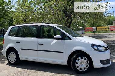 Минивэн Volkswagen Touran 2013 в Киеве