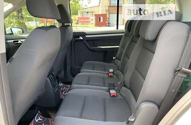 Мінівен Volkswagen Touran 2013 в Києві