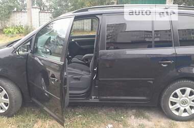 Мінівен Volkswagen Touran 2008 в Бару