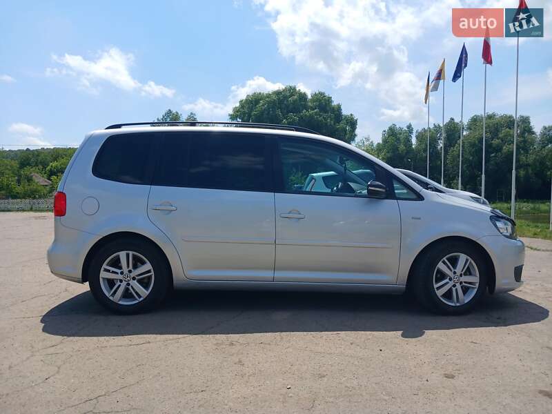 Минивэн Volkswagen Touran 2012 в Кодыме