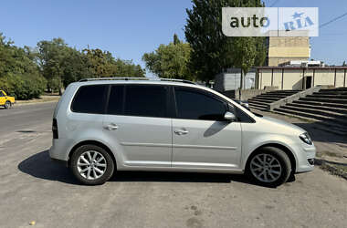 Мінівен Volkswagen Touran 2009 в Одесі