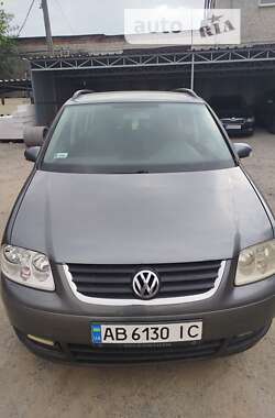 Минивэн Volkswagen Touran 2006 в Виннице