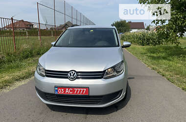 Мінівен Volkswagen Touran 2014 в Луцьку