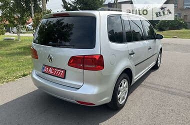 Мінівен Volkswagen Touran 2014 в Луцьку