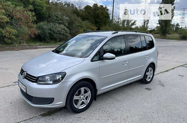 Минивэн Volkswagen Touran 2012 в Южноукраинске