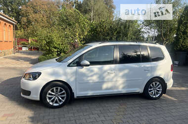 Мікровен Volkswagen Touran 2015 в Звягелі