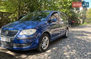 Минивэн Volkswagen Touran 2007 в Ивано-Франковске