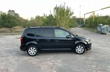 Минивэн Volkswagen Touran 2011 в Коростене