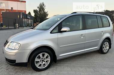 Минивэн Volkswagen Touran 2006 в Виннице