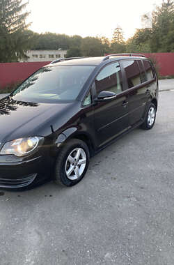 Мінівен Volkswagen Touran 2009 в Тернополі