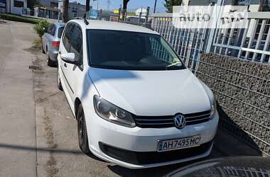 Мінівен Volkswagen Touran 2010 в Маріуполі