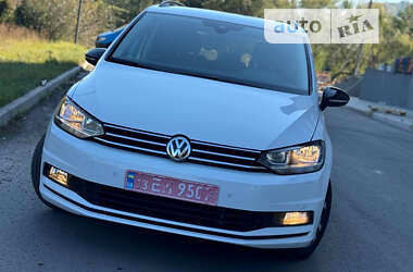 Микровэн Volkswagen Touran 2019 в Сарнах