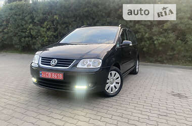 Мінівен Volkswagen Touran 2003 в Мостиській