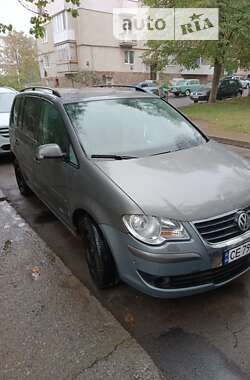 Минивэн Volkswagen Touran 2008 в Новоднестровске