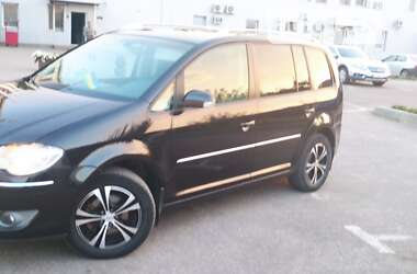 Мінівен Volkswagen Touran 2008 в Харкові