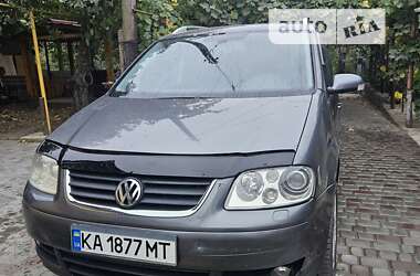 Мінівен Volkswagen Touran 2006 в Києві