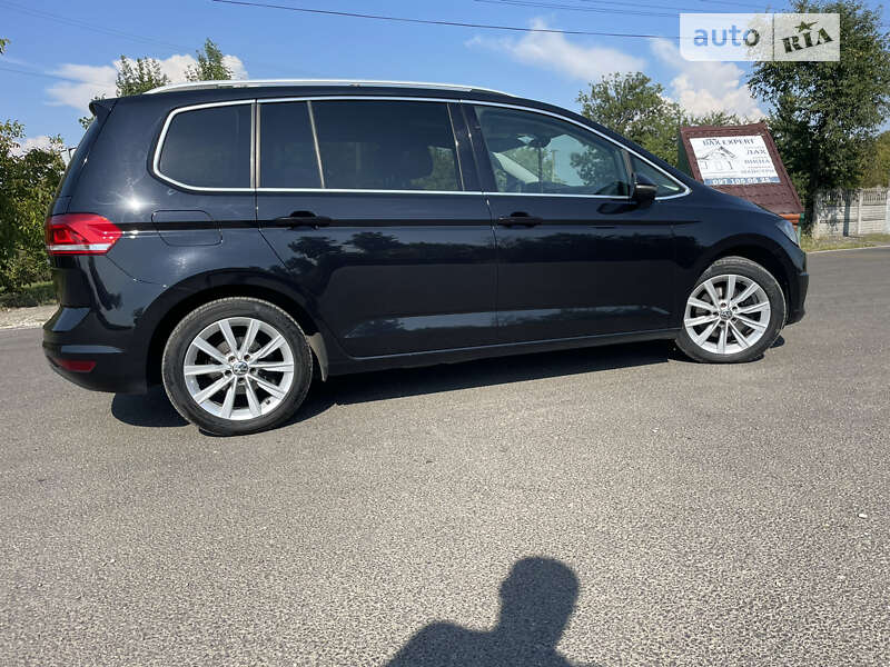 Микровэн Volkswagen Touran 2016 в Коломые