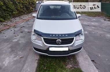 Минивэн Volkswagen Touran 2006 в Жмеринке