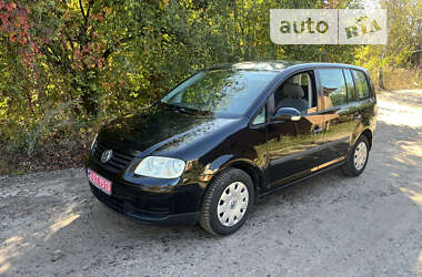 Минивэн Volkswagen Touran 2004 в Чернигове