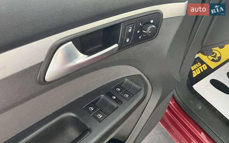 Мінівен Volkswagen Touran 2011 в Шептицькому фото 12 Мінівен Volkswagen Touran 2011 в Шептицькому