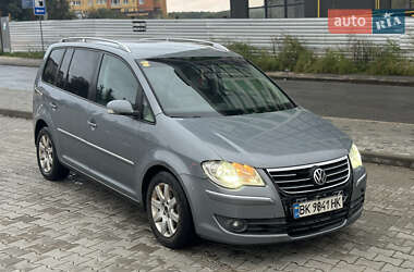 Минивэн Volkswagen Touran 2007 в Тернополе