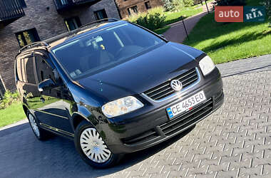 Минивэн Volkswagen Touran 2005 в Ивано-Франковске