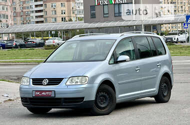 Минивэн Volkswagen Touran 2006 в Киеве