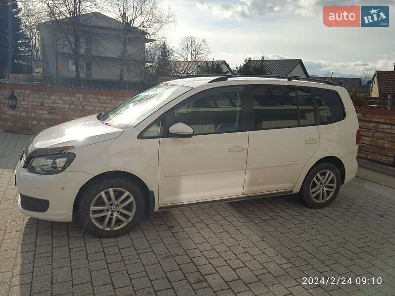 Volkswagen Touran 2013