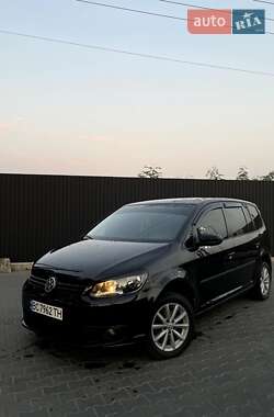 Минивэн Volkswagen Touran 2010 в Львове