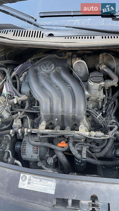 Мінівен Volkswagen Touran 2008 в Луцьку фото 17 Мінівен Volkswagen Touran 2008 в Луцьку