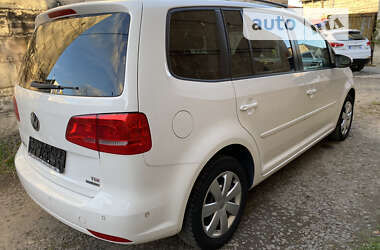 Минивэн Volkswagen Touran 2011 в Луцке