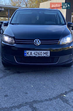 Минивэн Volkswagen Touran 2013 в Виноградове