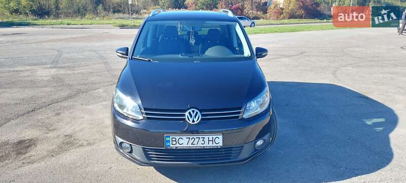Volkswagen Touran 2012