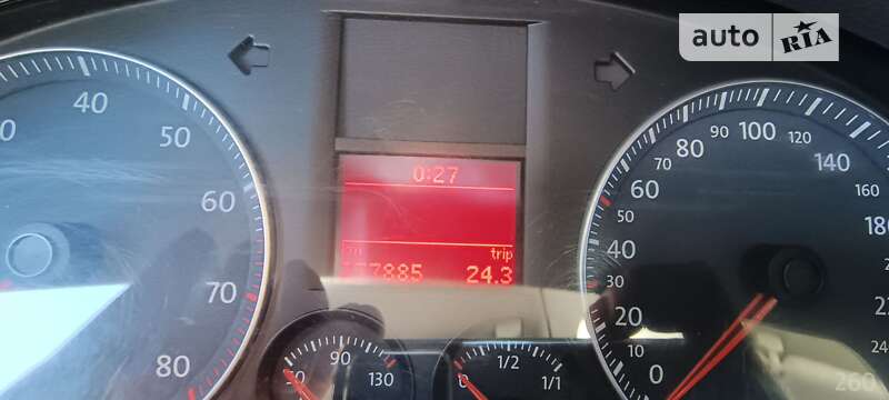 Минивэн Volkswagen Touran 2007 в Кривом Роге