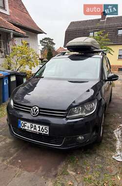 Минивэн Volkswagen Touran 2012 в Киеве