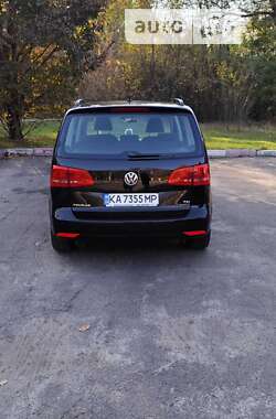 Мінівен Volkswagen Touran 2012 в Макарові